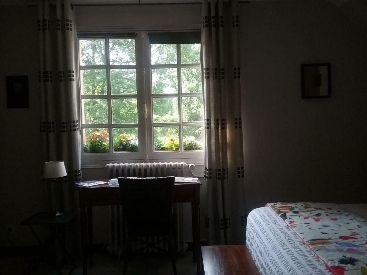 Bed and Breakfast Au Jardin De Lisa Cherreau Esterno foto